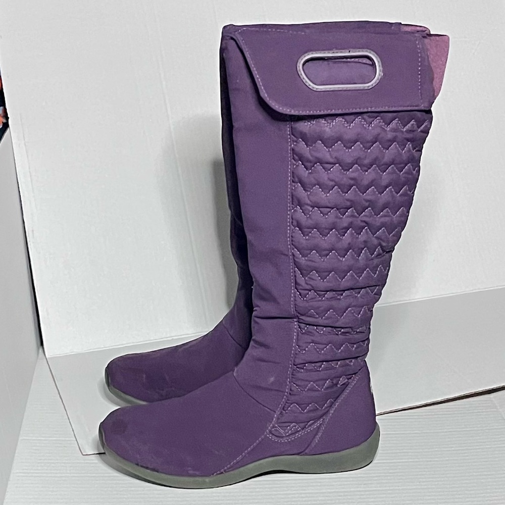 Patagonia Quilted Fiona Boots - Picture 2 of 15